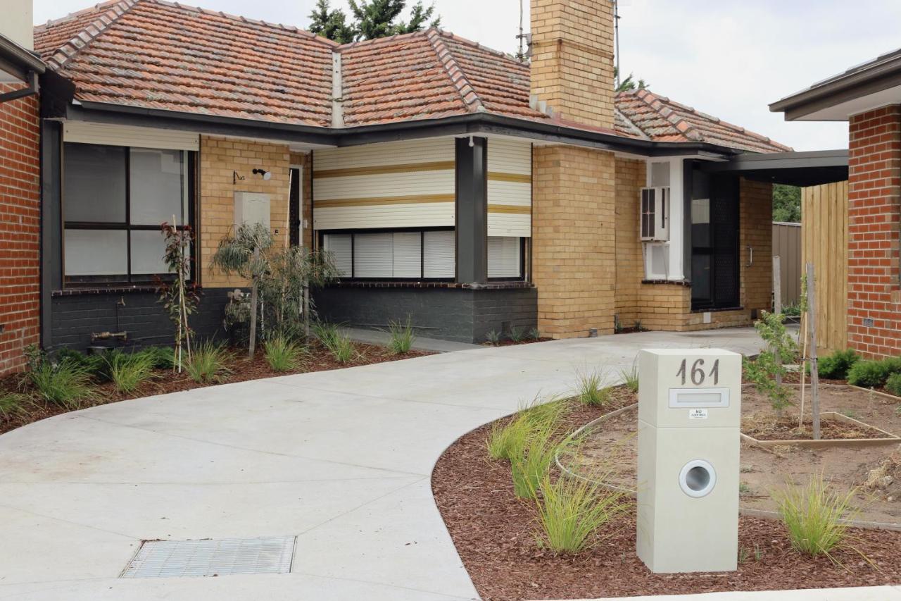 Sunny House - Melbourne Airport Home Exterior photo